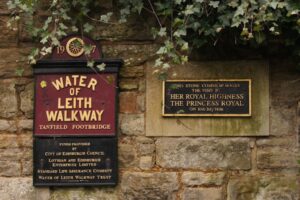 TER Water of Leith Walkway sign