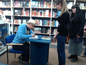 Mark-Danielewski-signing-50-Years-Sword