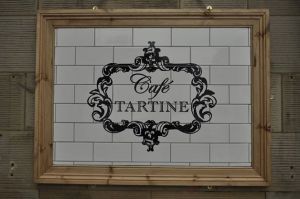 cafe tartine sign