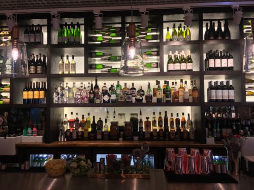 all-bar-one-edinburgh-airport-interior-3