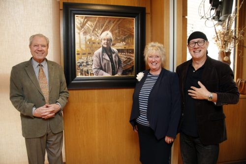 Margo MacDonalds legacy within Scottish politics has been commemorated at the Scottish Parliament as a painting of the late politician was unveiled. The painting was unveiled by Deputy Presiding Officer, Christine Grahame MSP (centre).  The portrait, painted by the popular Scottish artist Gerard Burns (right), was gifted to the Scottish Parliament by Margo MacDonalds husband, Jim Sillars (left). Burns work pays tribute to Margo MacDonalds forty-year commitment to politics during which she was a vociferous campaigner. 06 September 2016. Pic - Andrew Cowan/Scottish Parliament