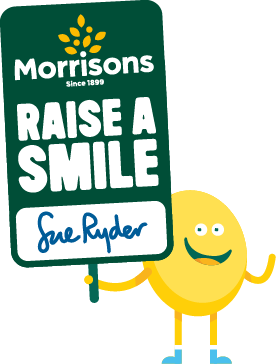 trev-with-sign-sue-ryder-new-2016