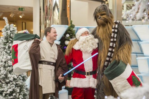 Photos by Phil Wilkinson 07740444373 The Centre , Livingston Christmas 2016 launch event Santa , Star Wars and Elves.