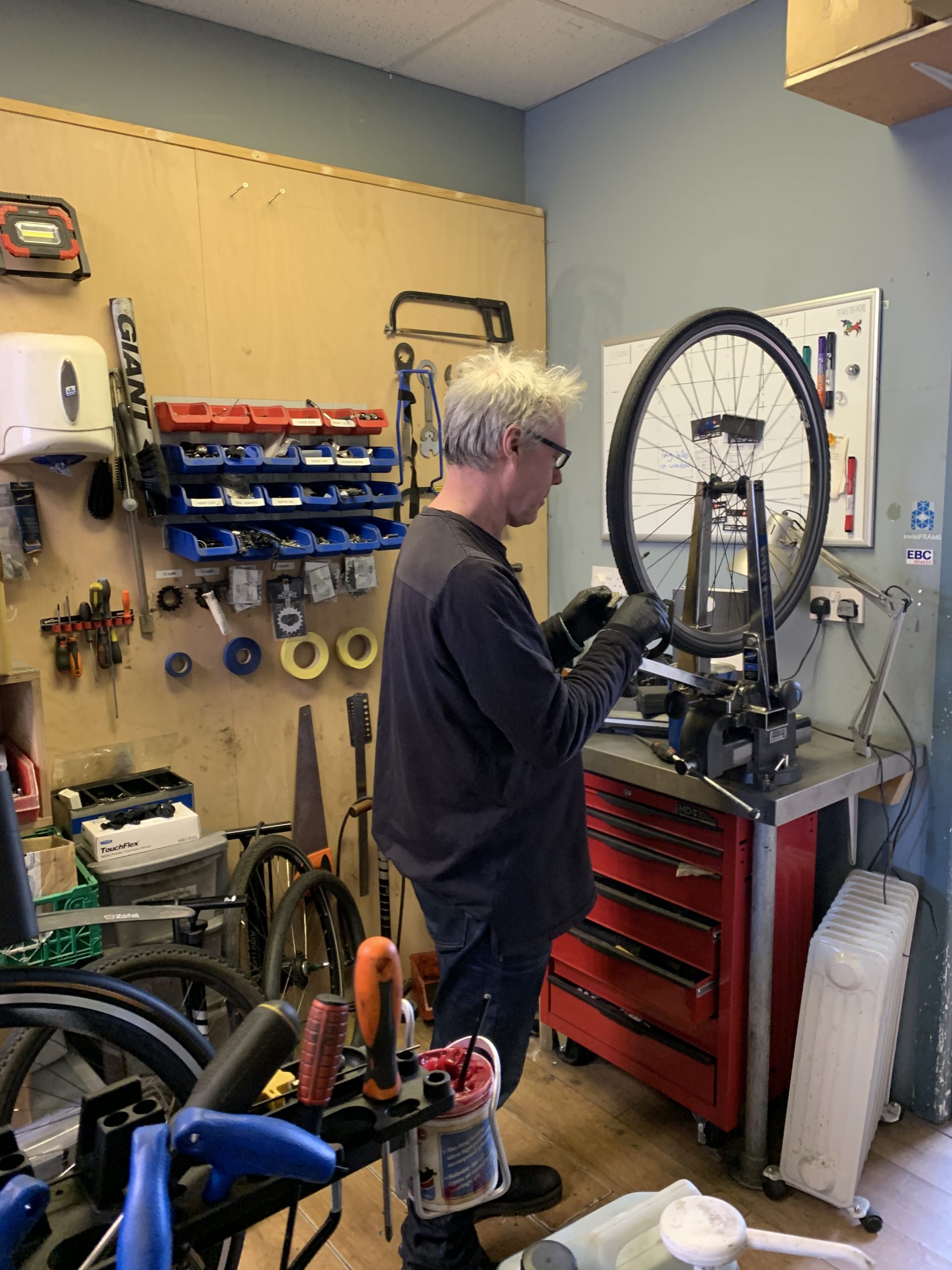 electric bike servicing