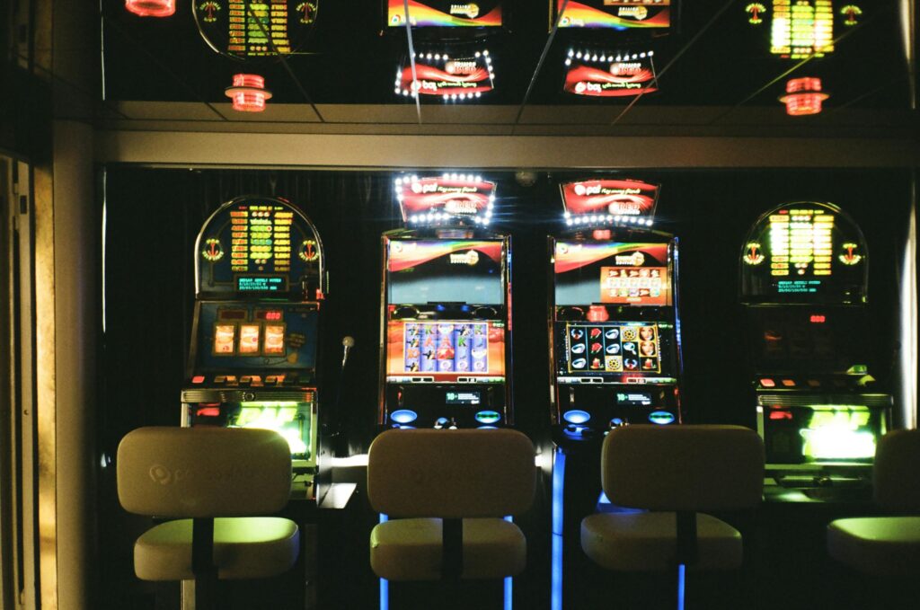 Photo by Darya Sannikova: https://www.pexels.com/photo/slot-machines-3021120/